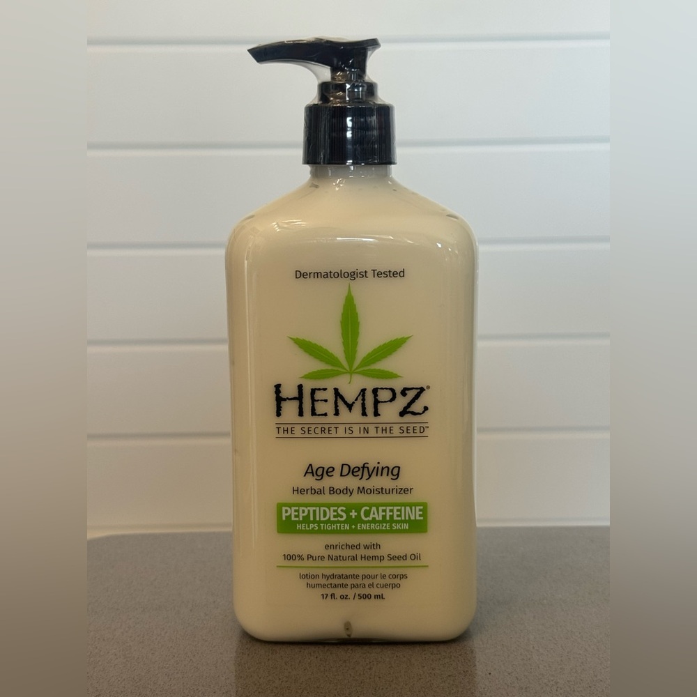 Hempz Age Defying Herbal Moisturizer with Peptides